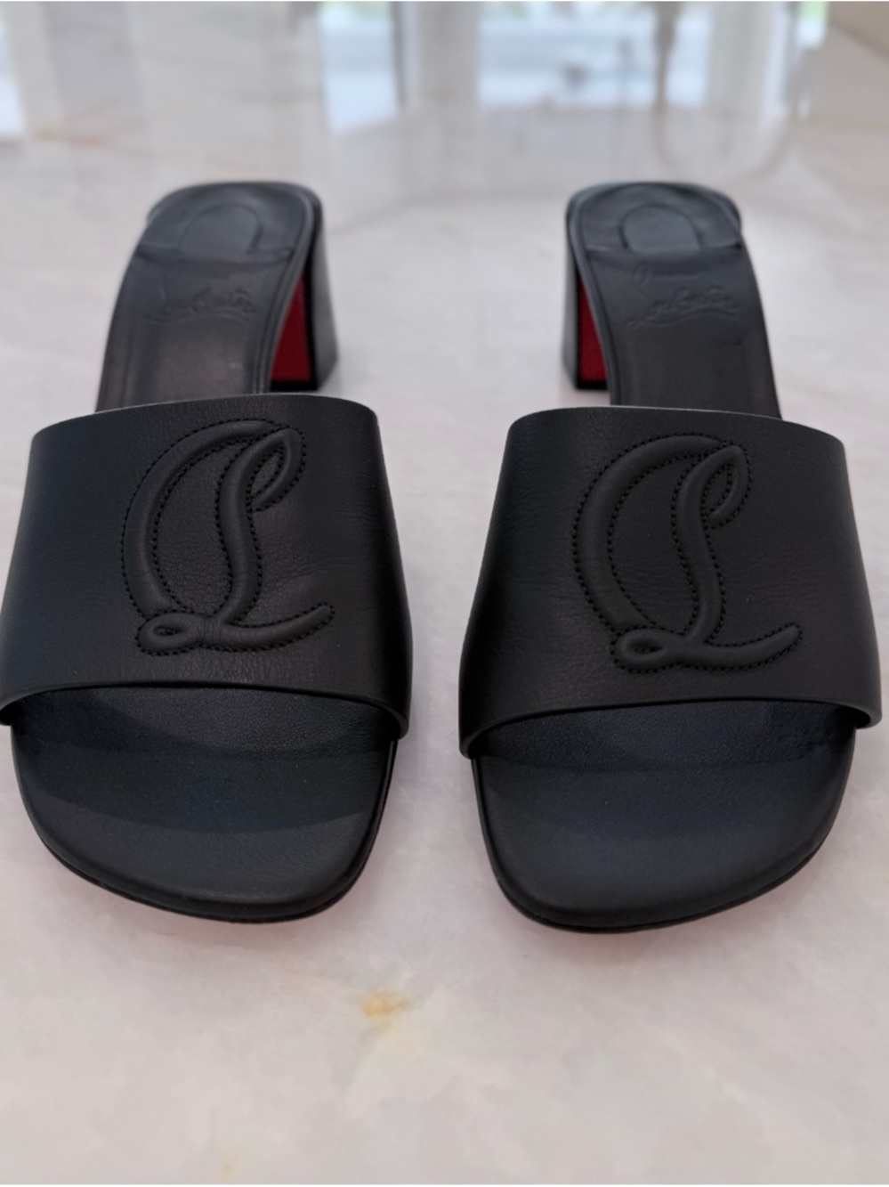 CHRISTIAN LOUBOUTIN | So CL 55 Leather Slides | Black